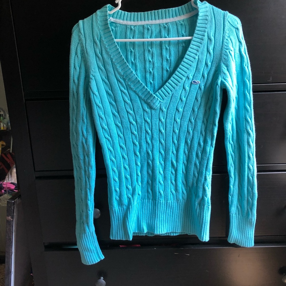 Vineyard Vines sweater